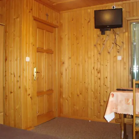 ホームステイ Turnia *